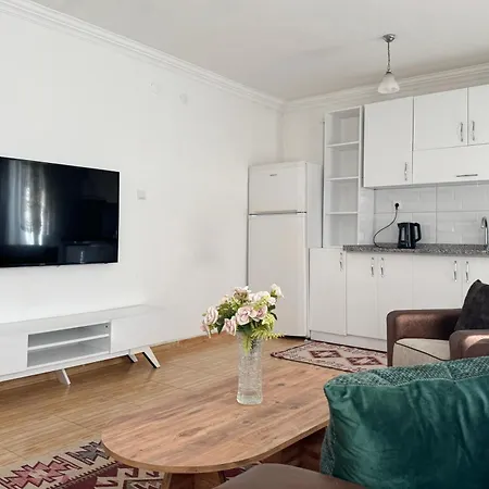Lägenhetshotell Kaya 4*
