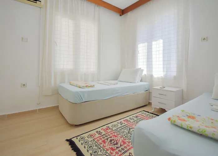 Kaya Aparthotel 4*